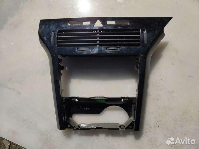 Рамка магнитолы накладка консоли opel astra h рест