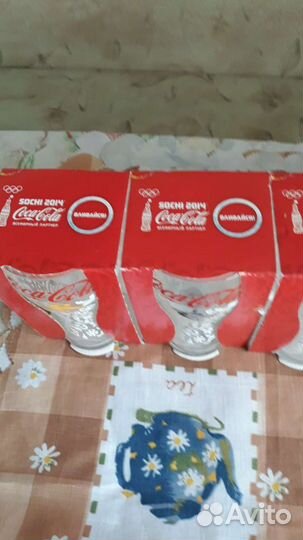 Стаканы кока кола олимпийские