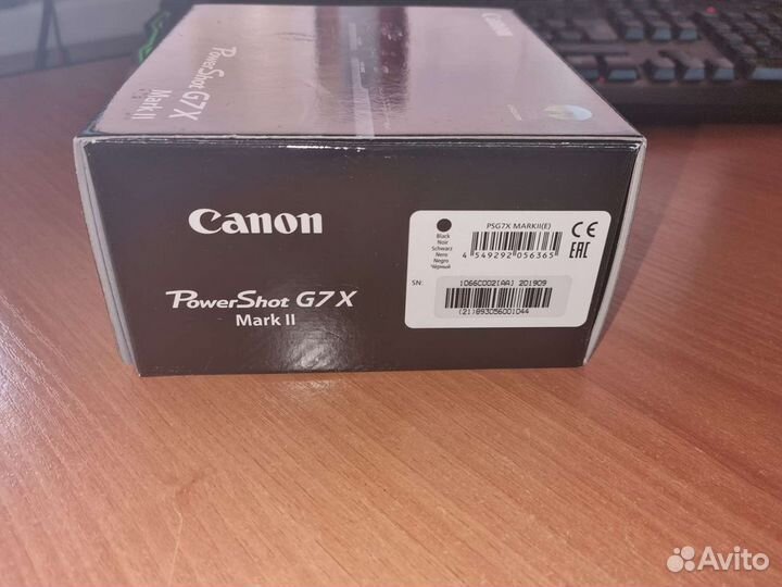 Canon PowerShot G7X Mark II