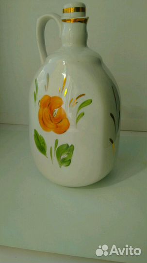 Штофы:Б.Хмельницкий, рыба с рыбками, с цветами