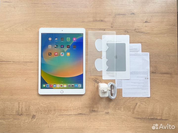 iPad 8 2020 10.2 Retina Display