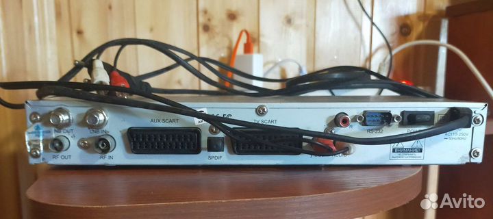 Рессивер Триколор DRE-7300