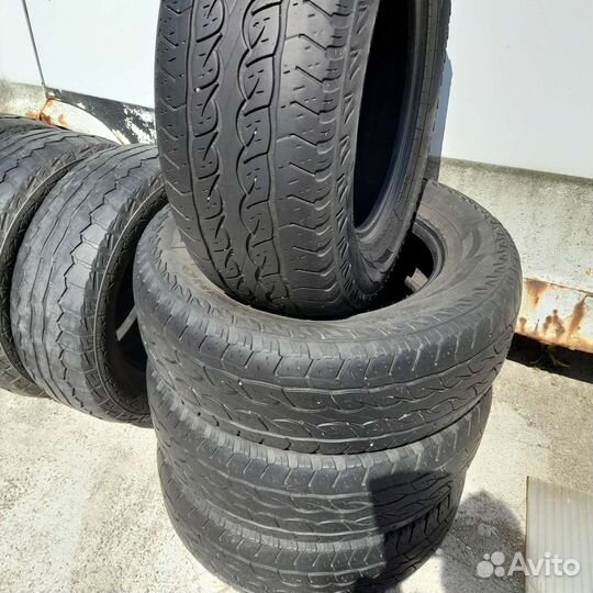 Kumho Road Venture SAT KL61 265/65 R17 110S