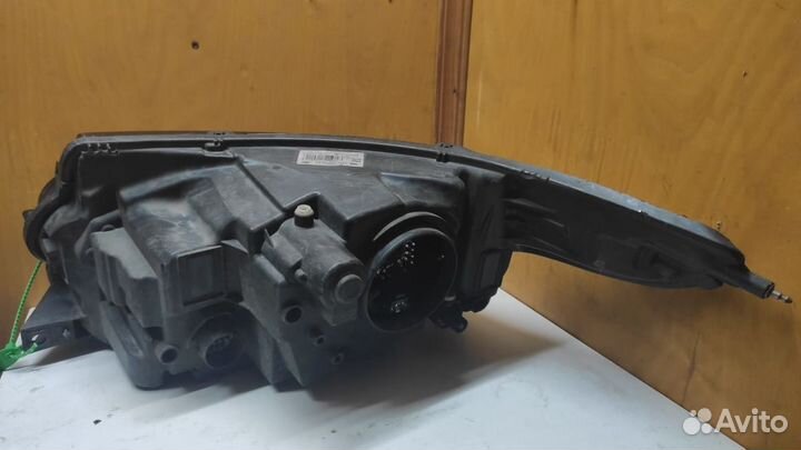 Фара правая Land Rover Range Rover 4 (2013-2021)