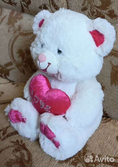 П Медвежонок плюшевый