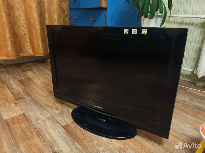 Телевизор samsung