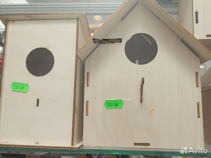 Скворечники и кормушки для птиц