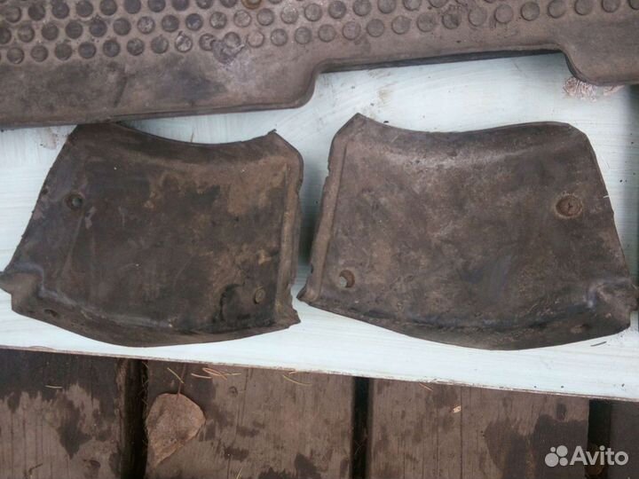 Накладки на УАЗ Патриот