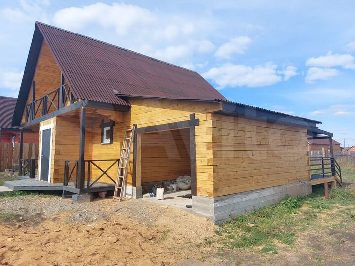 Коттедж 144 м² на участке 10 сот.