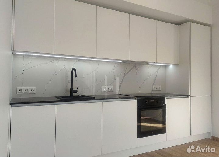 Кухонный гарнитур угловой