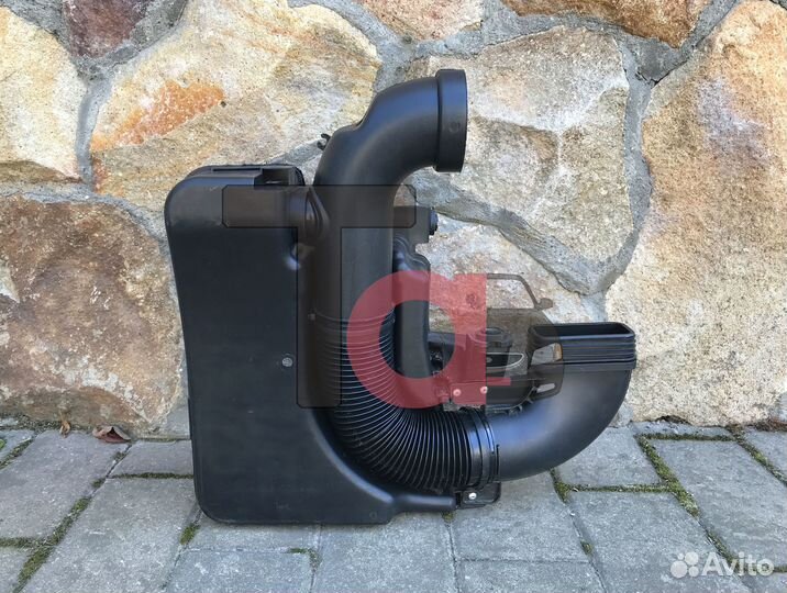 Резонатор воздушного фильтра Киа Рио 3 2011-2017