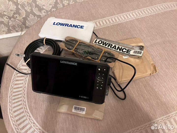 Эхолот lowrance hds 9 live бу