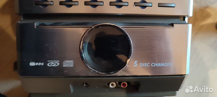 Музыкальный центр