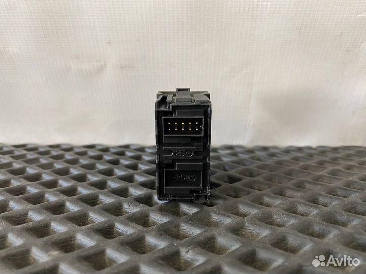 Кнопка (выключатель) Volvo FH4 21211217