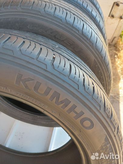 Kumho Crugen HP71 235/55 R19