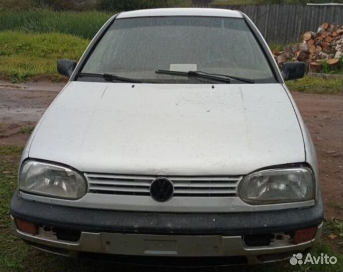 Volkswagen golf 3 бампер