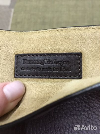 Чехол на iPad
