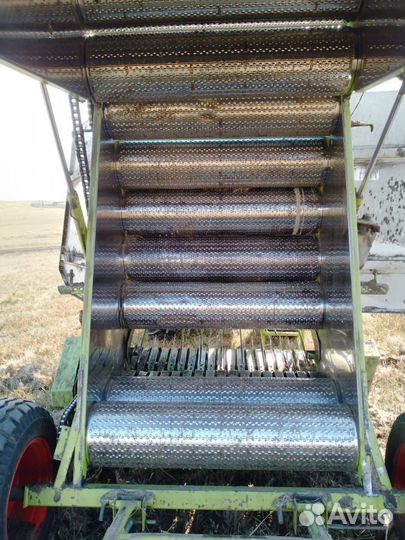 Пресс-подборщик Claas Rollant 66, 2001