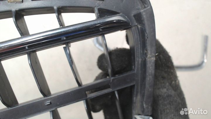 Решетка радиатора Subaru Tribeca (B9), 2006