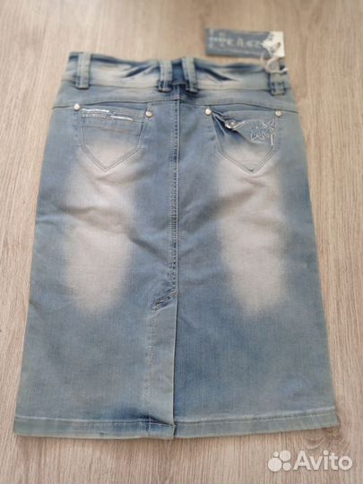 Юбка джинсовая. Новая. Размер 26(42-44)