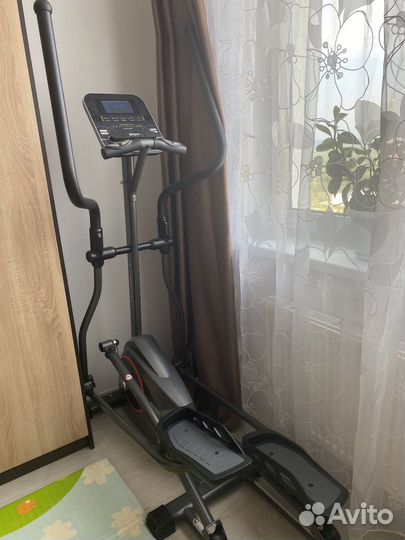 Эллиптический тренажер Alpin Voyager X-190