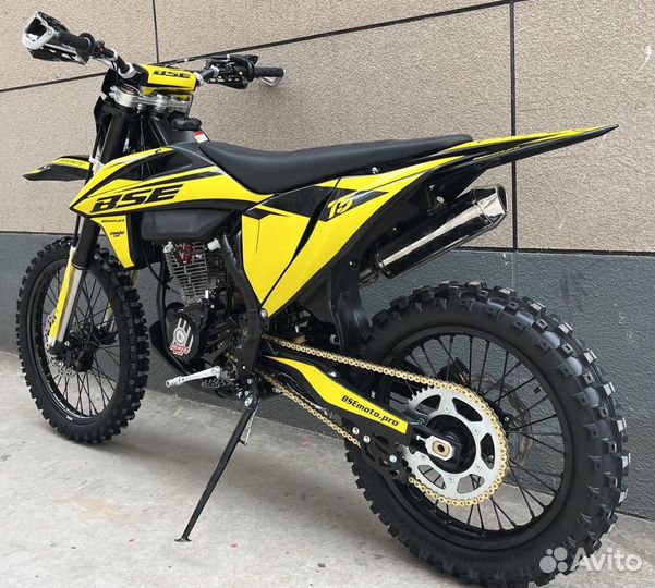 Мотоцикл BSE T5 4х клапанный двигатель