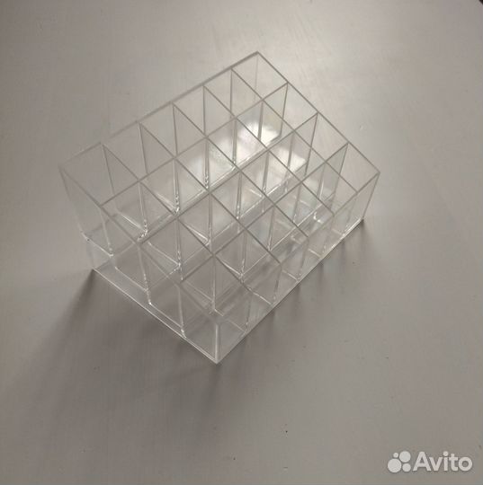 Контейнер для помад