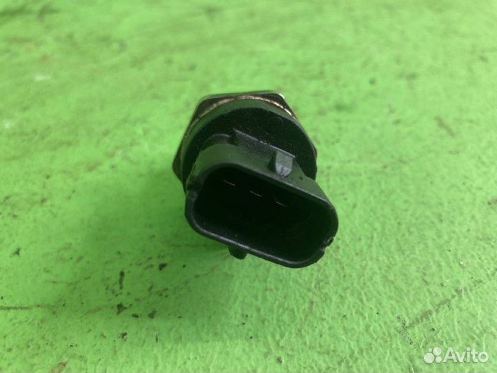 Датчик давления топлива MAN TGX