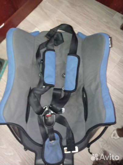 Сиденья для ребёнка +бустер
