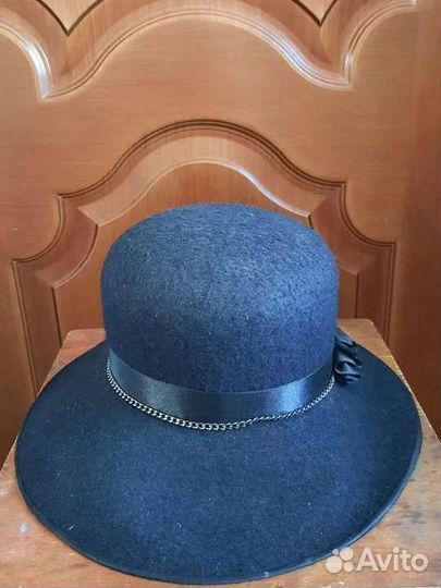 Шляпа женская фетровая