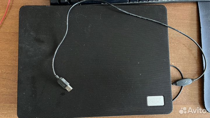 Подставка с охлаждением для ноутбука