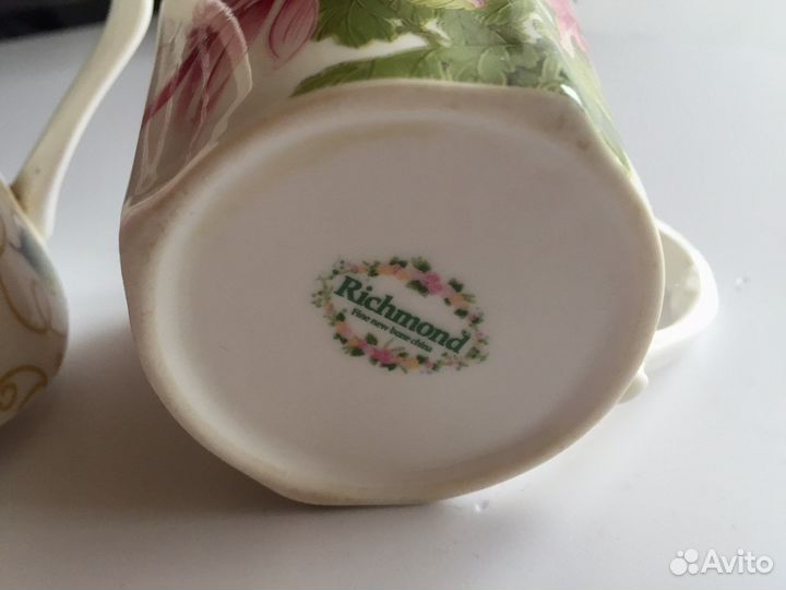 Заварочный чайник и чашка фарфор