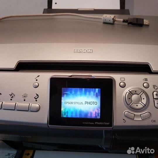 Цветной струйный принтер Epson Stylus Photo RX700