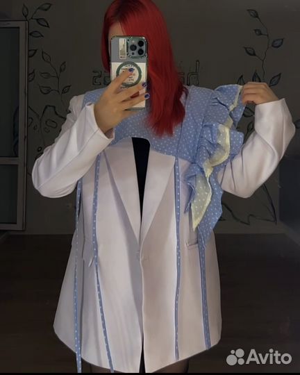 Манишка с воланами