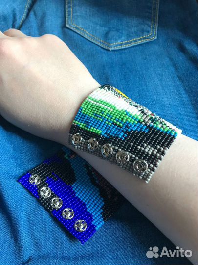 Фенечка из бисера 