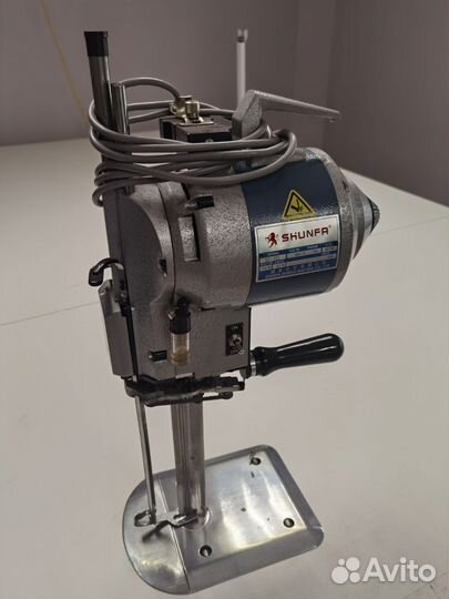 Сабельный раскройный нож shunfa SF-103