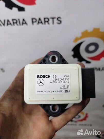 Датчик ускорения Mercedes E W212 3.5 2009