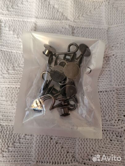 Ремень, застежки для уменьшения размера в талии