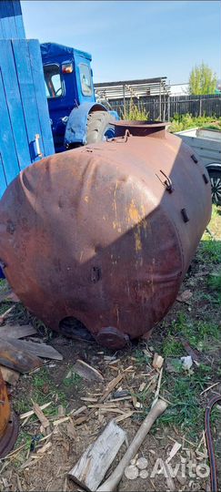 Бак железный