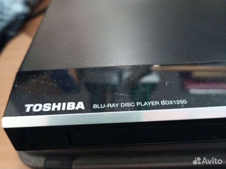 Blu ray плеер Toshiba