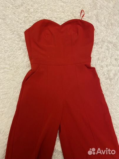 Красный комбез/костюм на новый год 44