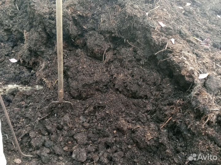 Перегной конский в мешках