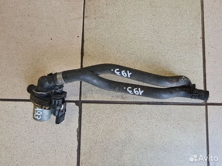 Патрубок охлаждения mercedes-benz W210