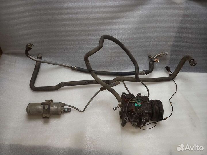 Трубки,шланги кондиционера mazda 323