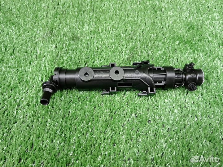 Форсунка омывателя фары правая Audi A6 C8 VAG