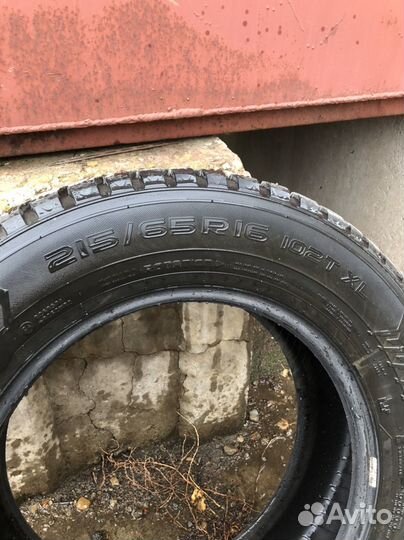 Nokian Tyres Hakkapeliitta 8 SUV 215/65 R16