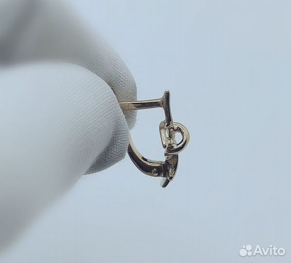 Золотые серьги с фианитом