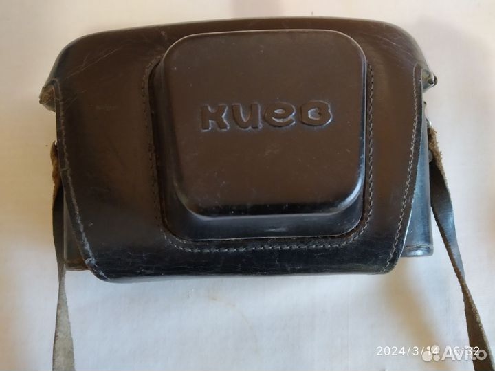 Пленочный фотоаппарат зенит122