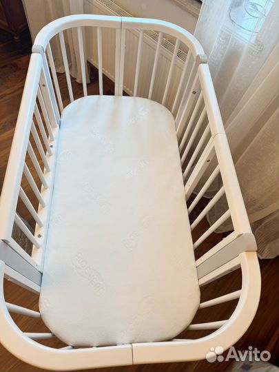 Кроватка-трансформер с маятникомм