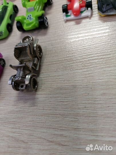 Игрушки из киндер-сюрприза